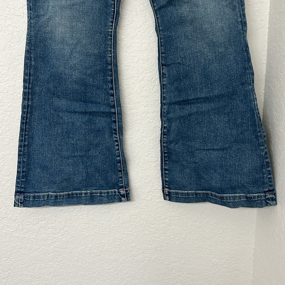 Curvy High Rise Flare Jeans - Picture 3 of 6